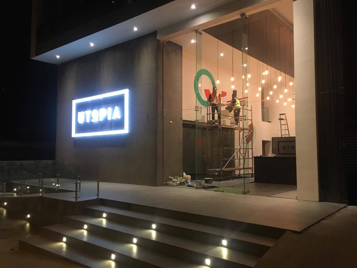 21245989_10155450426115336_1902350114_o