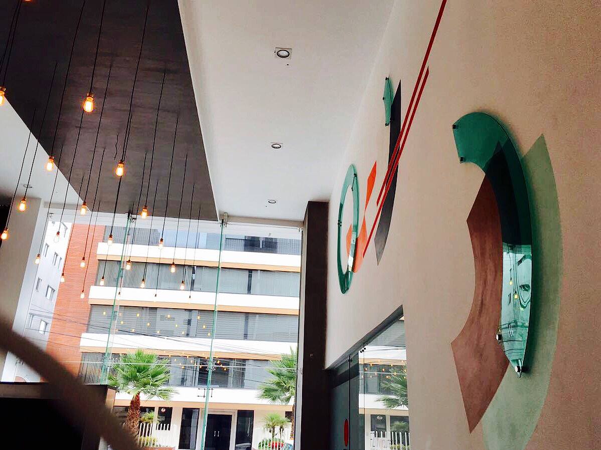 21586687_1768916443406929_7432366399516631964_o